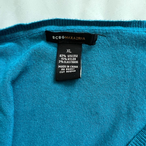 BCBG MAXAZRIA  shortsleeved sweater dress - Picture 5 of 5